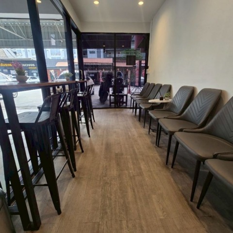 ร้านซ่อมประตูรถยนต์